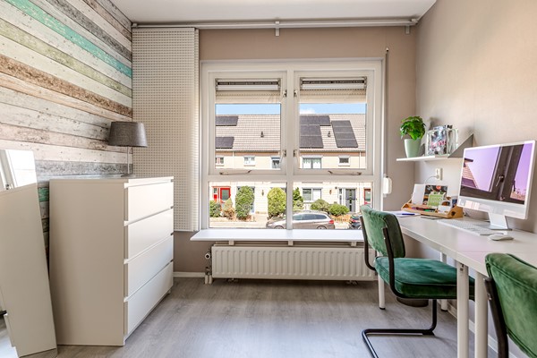 Medium property photo - Meidoornstraat 48, 1326 DE Almere